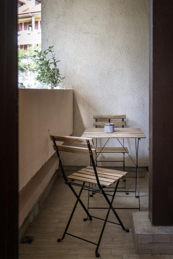 Superbe appartement en vieille ville et à 5 min à pied du lac ! Parking gratuit Annecy Exterior foto